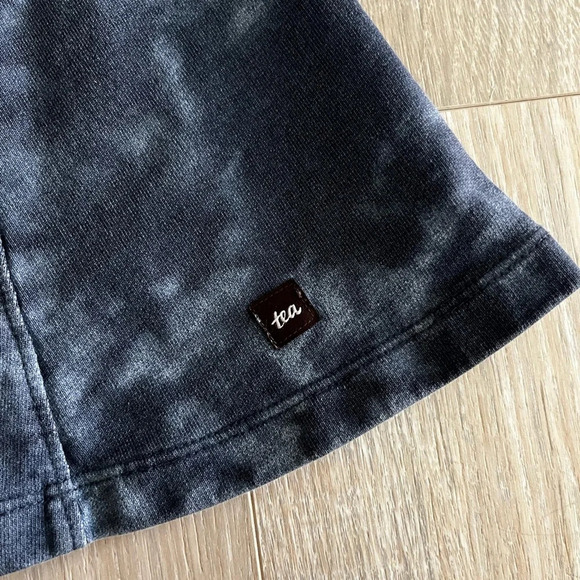 Tea Collection Toddler Girls Twirl Skirt Deep Blue Tie Dye - Size 2 - Picture 5 of 5